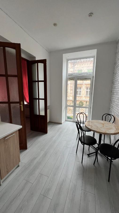 דירות לבוב Moishahouse5 Kotliarska מראה חיצוני תמונה
